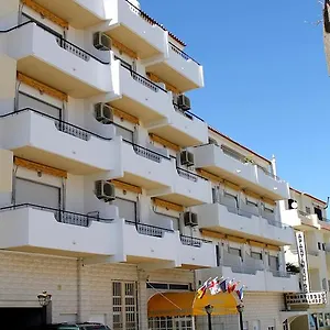 Turisticos Grande , Ferragudo (Faro) Portugal